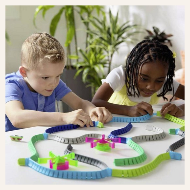 Hexbots HexBots Nano land playset