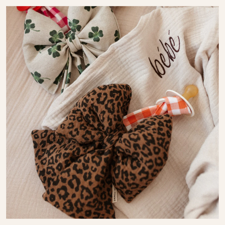 Atelier Pomme Atelier Pomme Pacifier Cloth | Put a bow on it Leopard