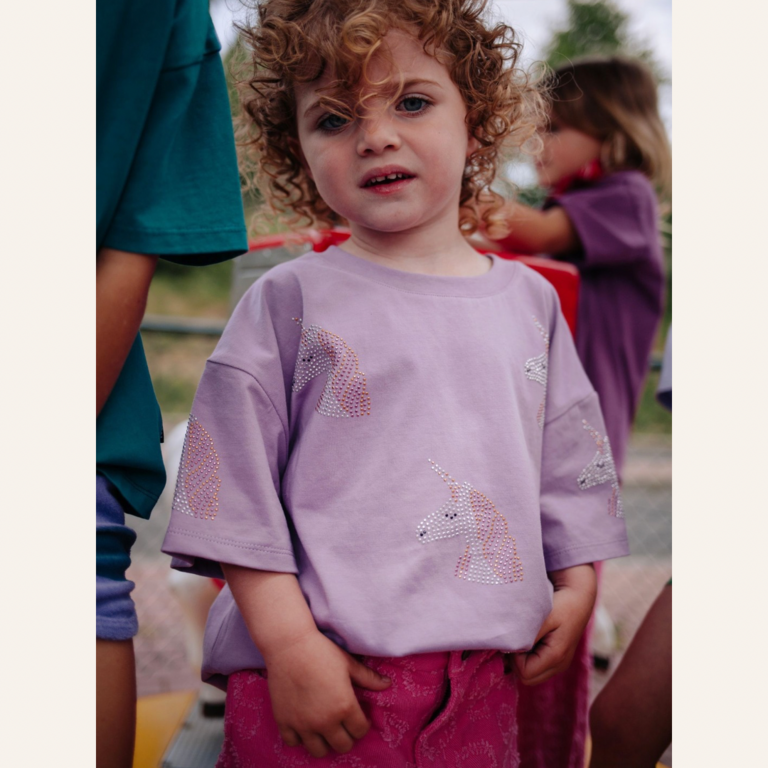 Daily Brat Daily Brat Unicorn T-shirt - Lilavender