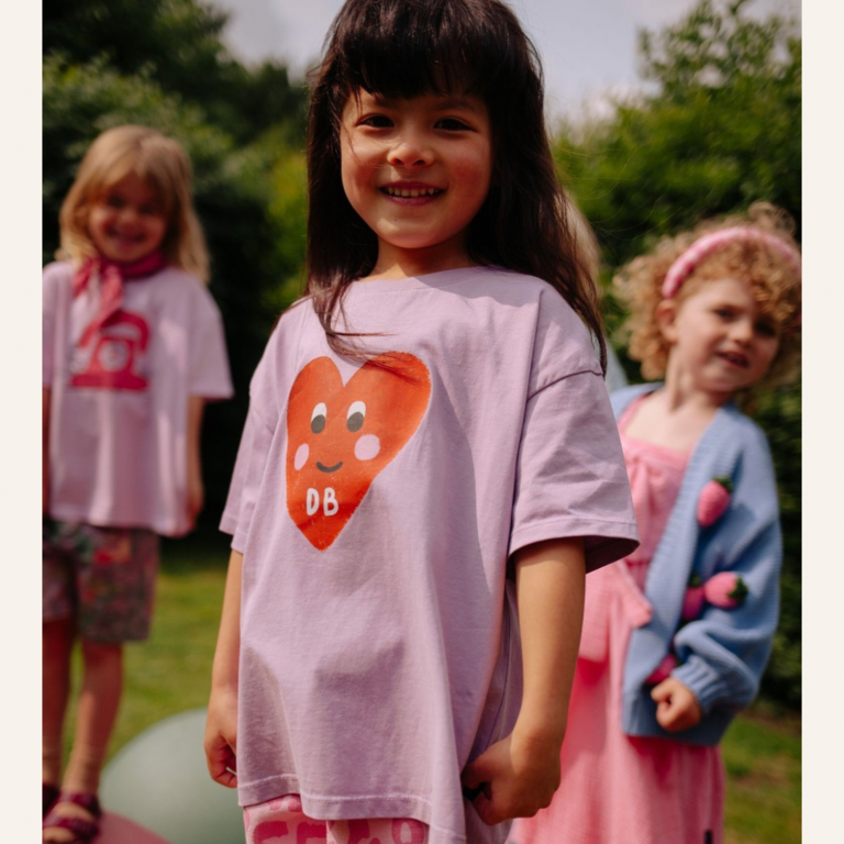 Daily Brat Daily Brat Patty heart T-shirt - Lilavender