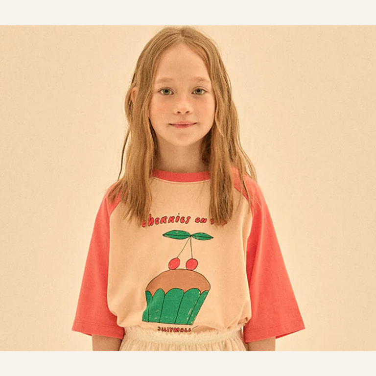 Jelly Mallow Jellymallow Cherry cupcake raglan t-shirt