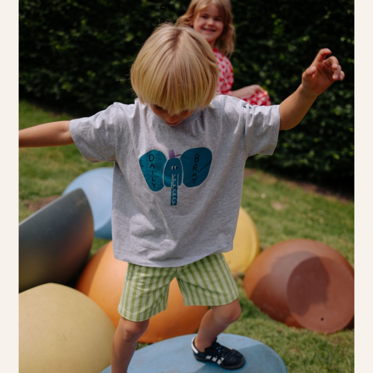 Daily Brat Daily Brat Elefancy T-shirt - Grey