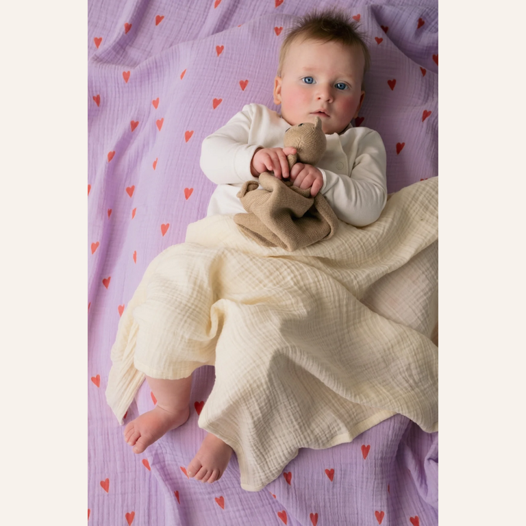 Studio Noos Studio Noos Swaddle Print Large | Purple Hearts