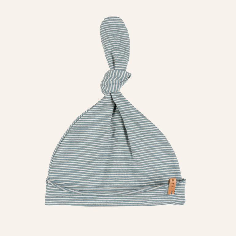 Nixnut Nixnut Newbie Hat - Snow Stripe