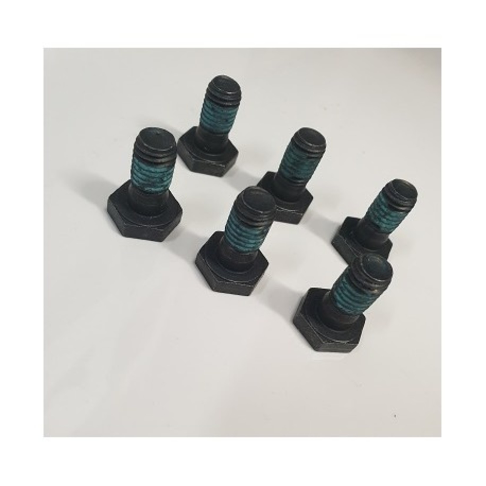 TU flywheel bolt kit