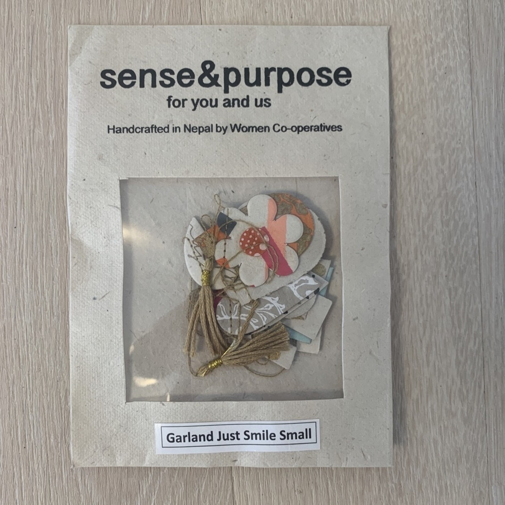 sense&purpose Girlande Just Smile klein Handgeschöpftes Papier