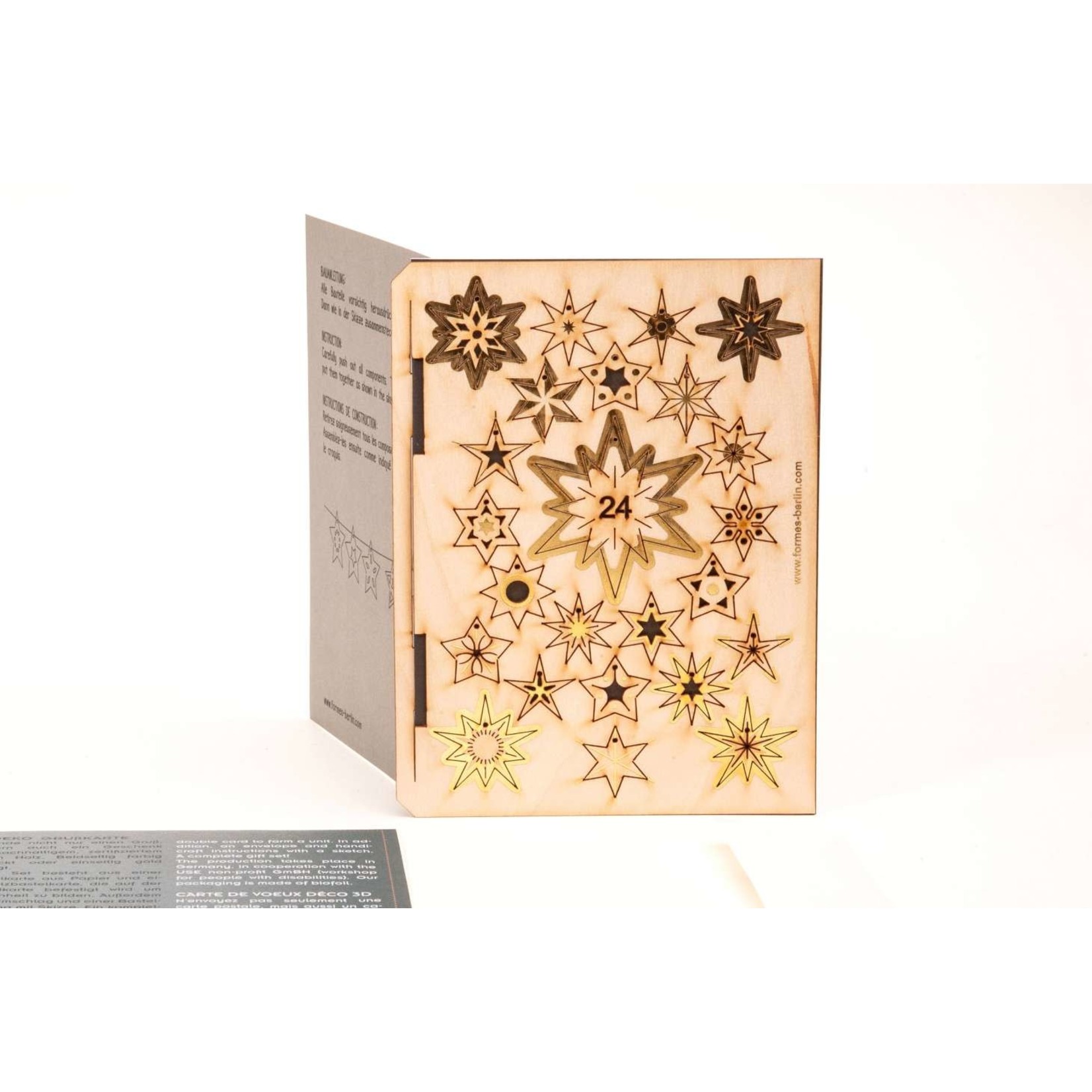 formes Berlin 24 Sterne – 3D Deko Grußkarte 1mm Birkensperrholz aus nachhaltiger Forstwirtschaft