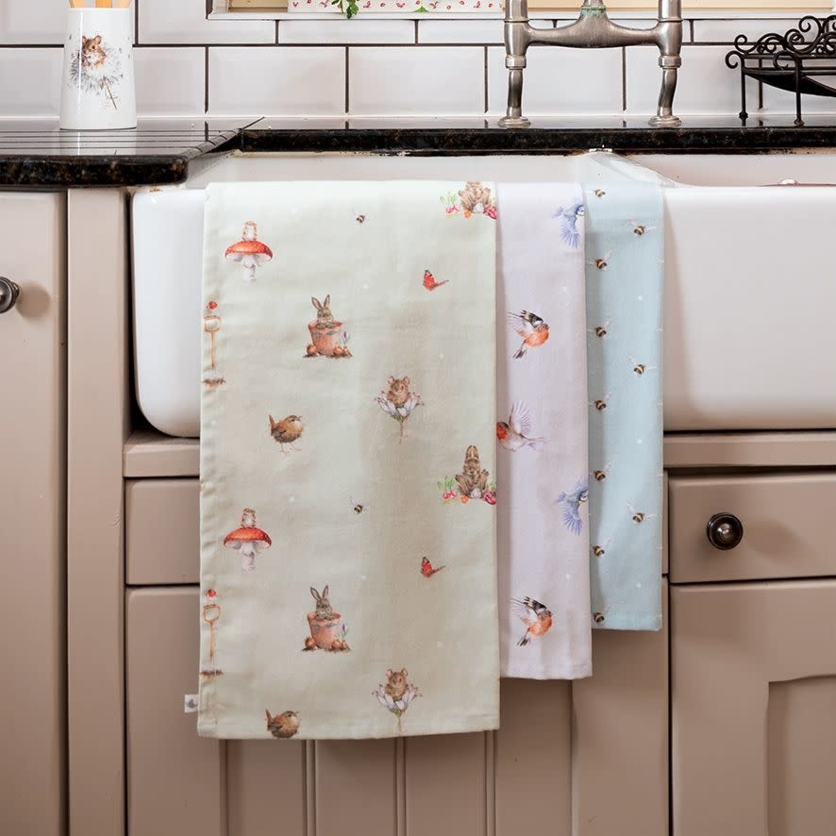 Wrendale Design Tea Towel  'Feathered Friends' Bird