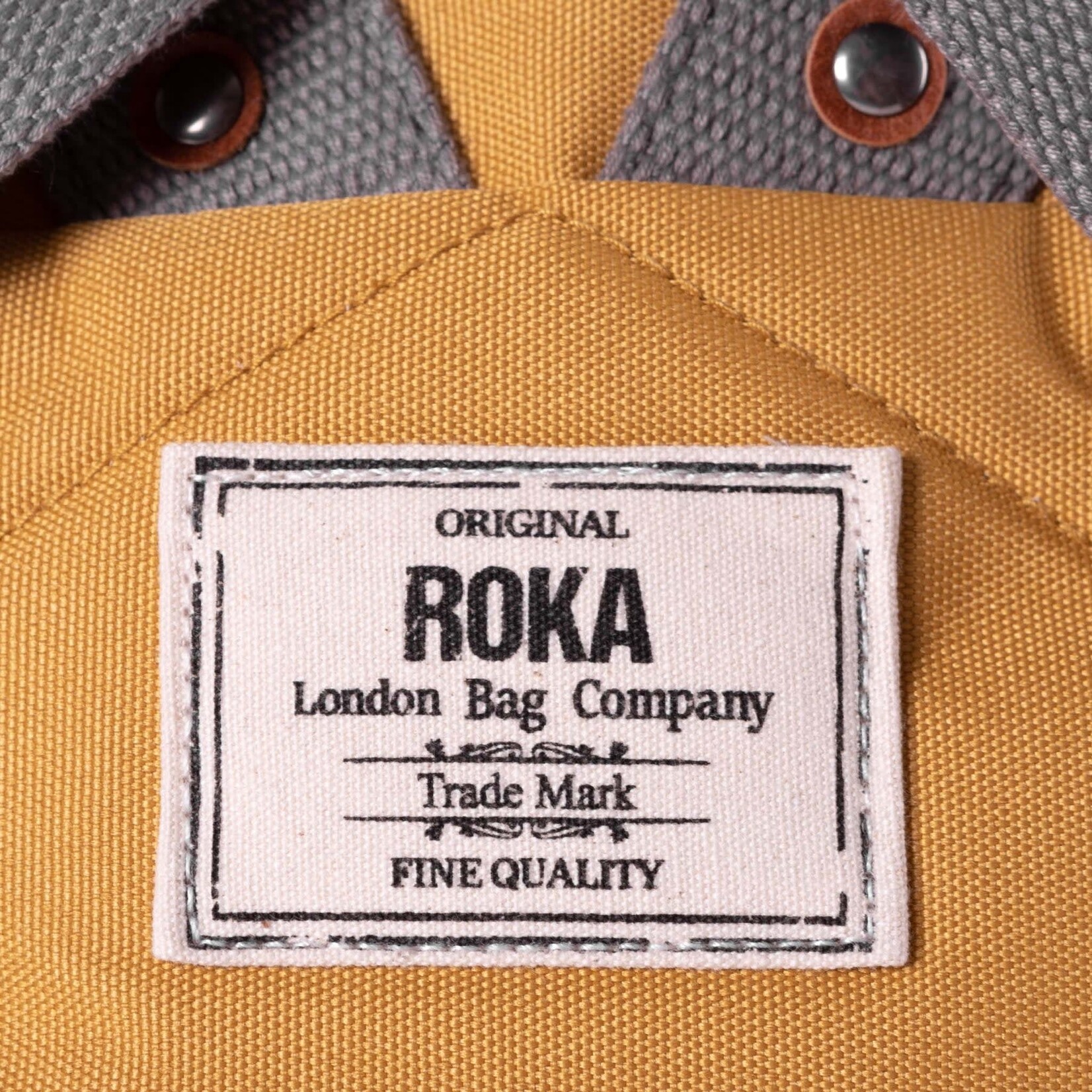 ROKA London Finchley A Sustainable Flax 12-15 recycled bottles