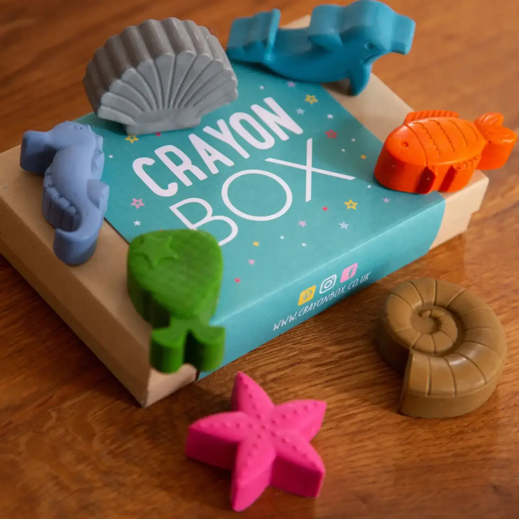 Crayon Box Crayons Wachsmalstifte unter dem Meer