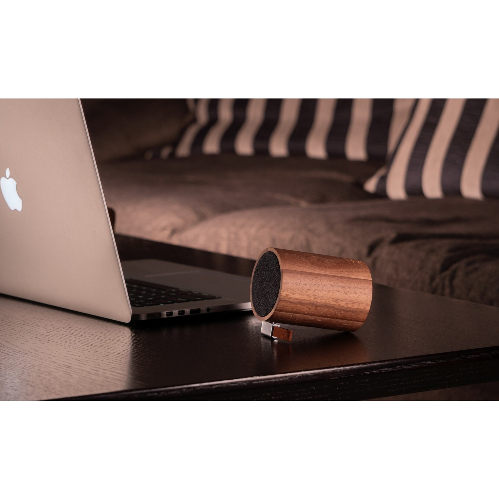 Gingko Design Drum Light Bluetooth Speaker - Walnut Wood