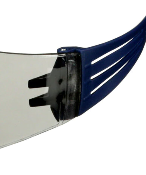 3M Lunettes de sécurité 3M™ Securefit 100 anti-rayures/anti-buée, verres gris pour une utilisation en intérieur et en extérieur