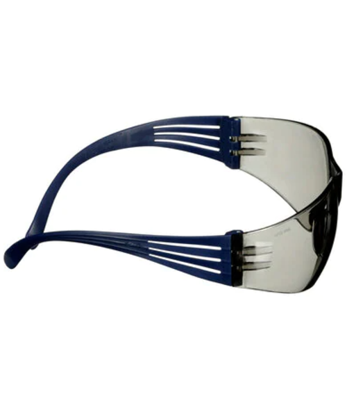 3M Lunettes de sécurité 3M™ Securefit 100 anti-rayures/anti-buée, verres gris pour une utilisation en intérieur et en extérieur