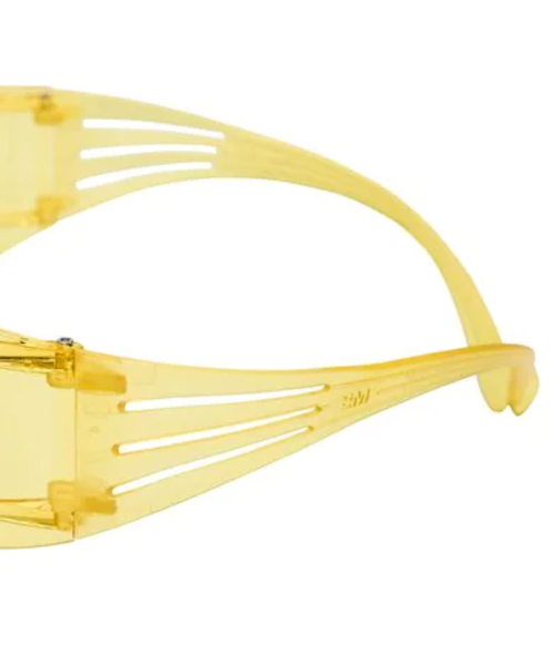 3M Lunettes de sécurité Securefit 200, anti-rayures/anti-buée - monture ambrée