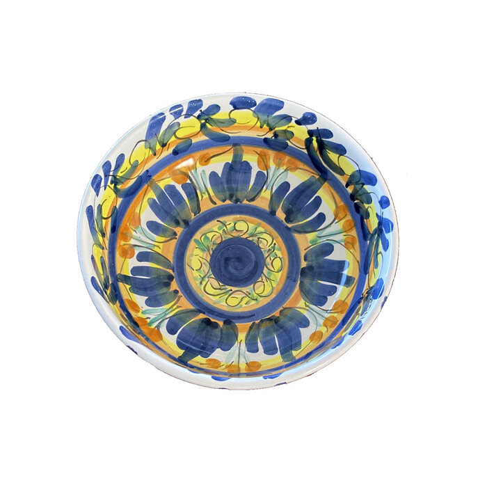 Hand-painted ceramic bowl 18 cm.