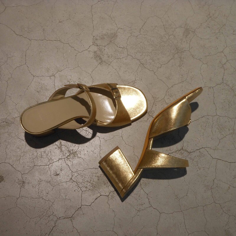 Maryam Nassir Zadeh Una sandal gold