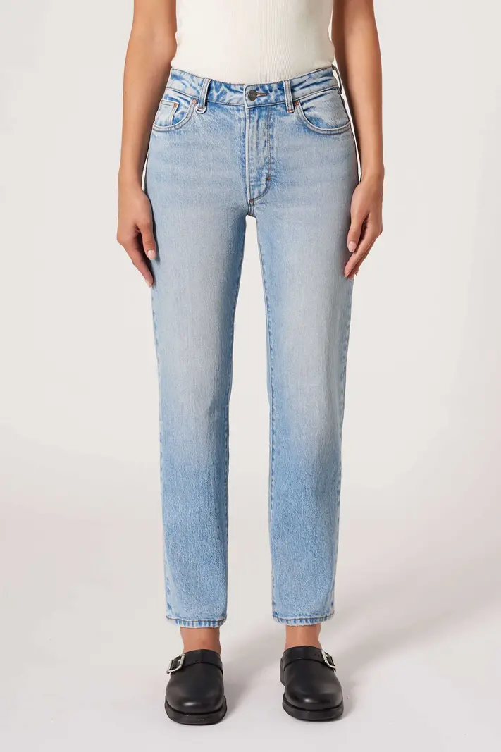 Neuw Mica straight jeans pasadena