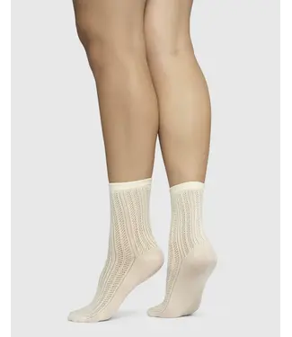 Swedish Stockings Klara knit sokken ivory