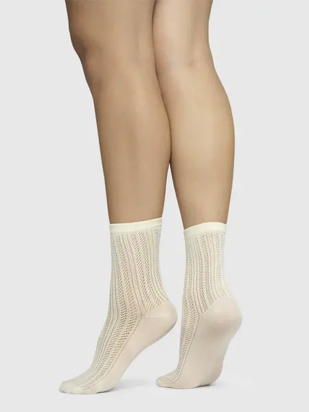 Swedish Stockings Klara knit sokken ivory