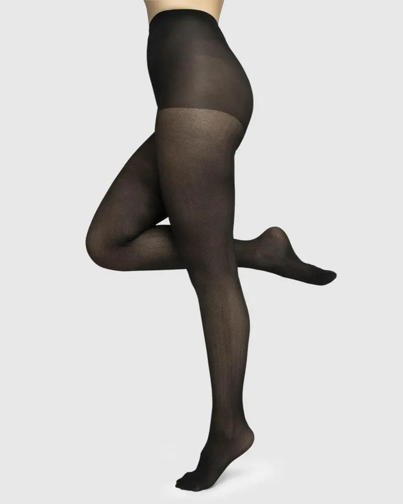 Swedish Stockings Nina fishbone panty zwart
