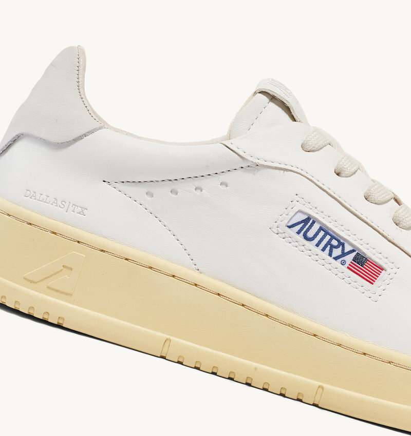 Autry ADLW GN15 sneakers white / white