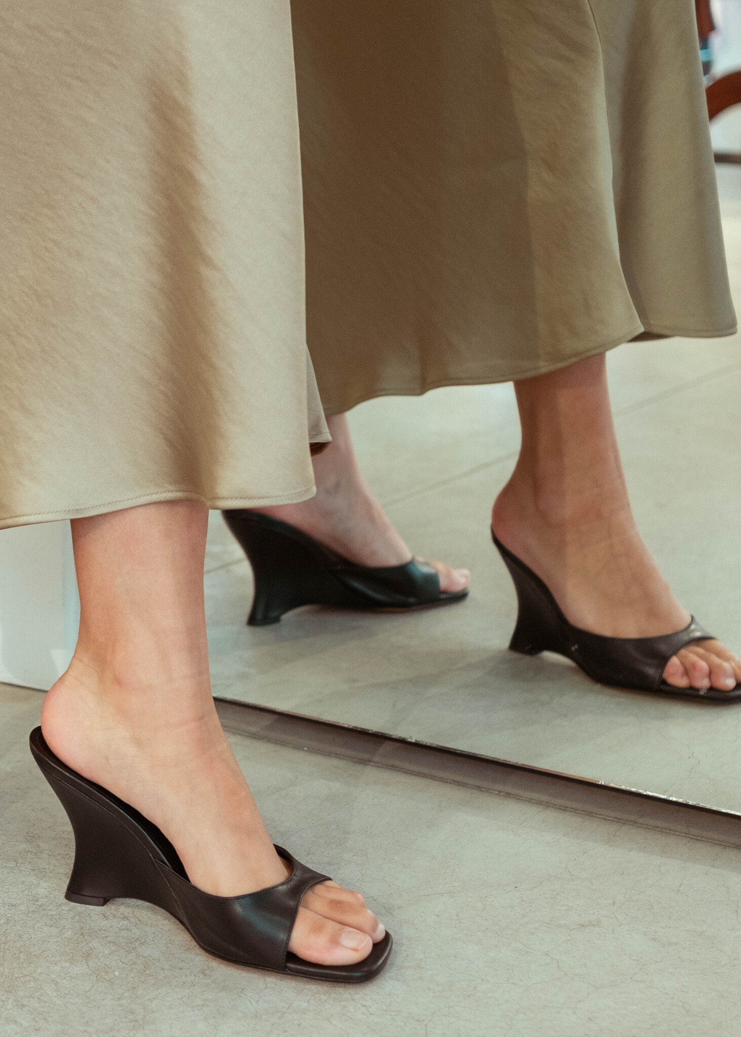 Maryam Nassir Zadeh Lido wedge hakken black