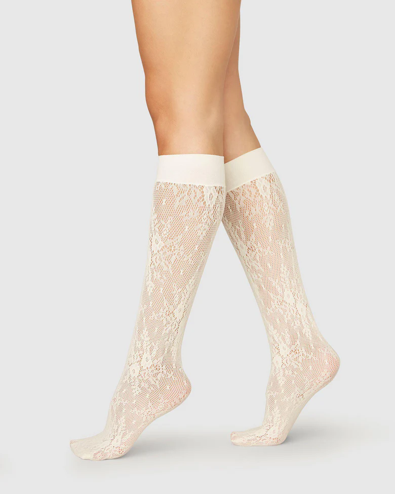 Swedish Stockings Rosa lace Kniekousen Ivory
