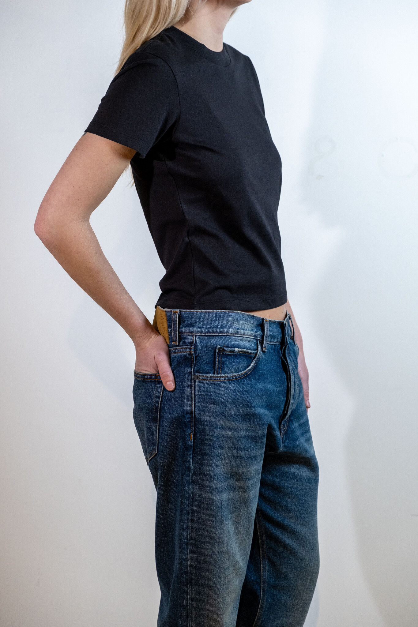 BLUE MORÉ ANNA Tee zwart