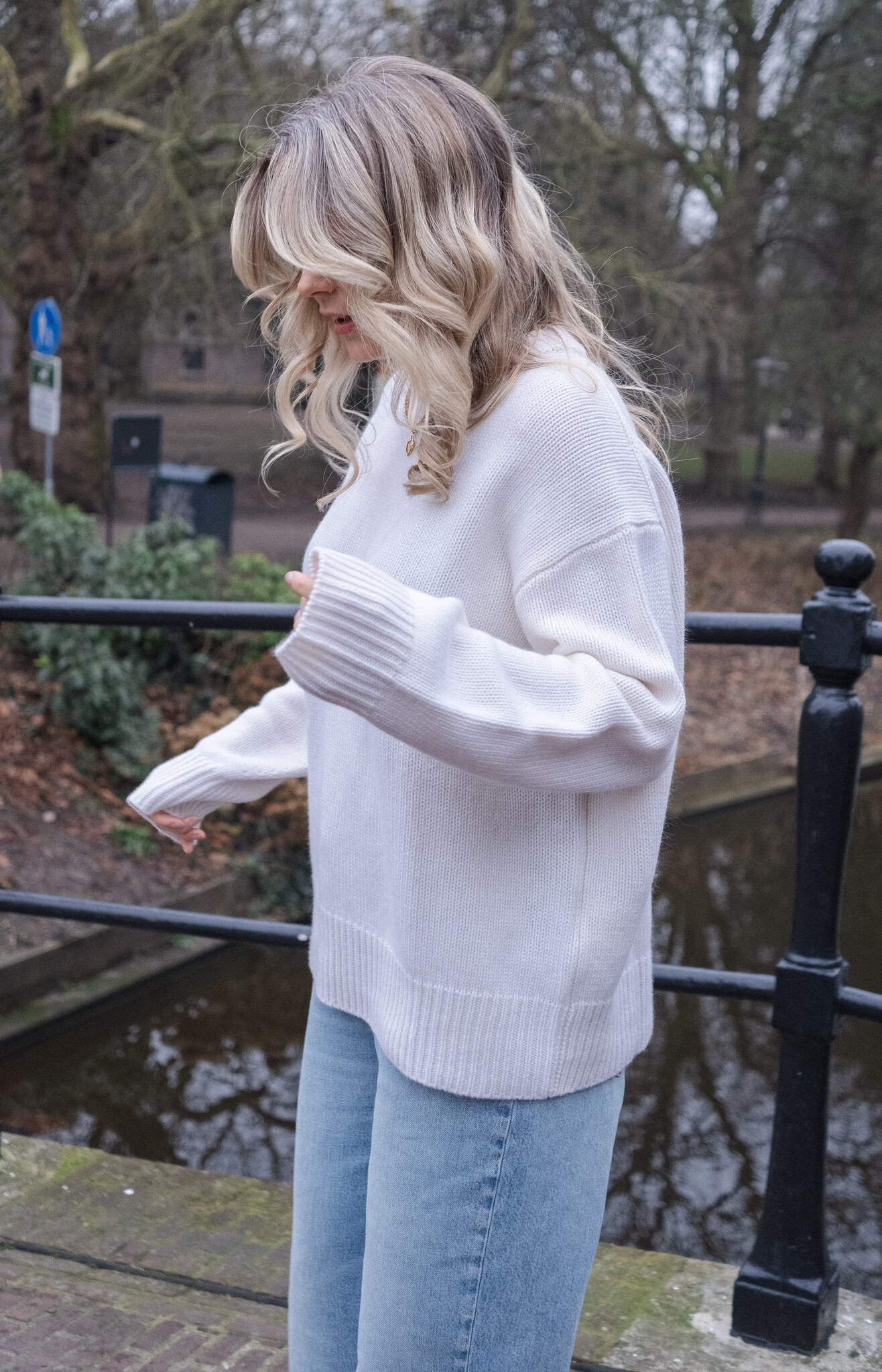 Lisa Yang Renske sweater Cream