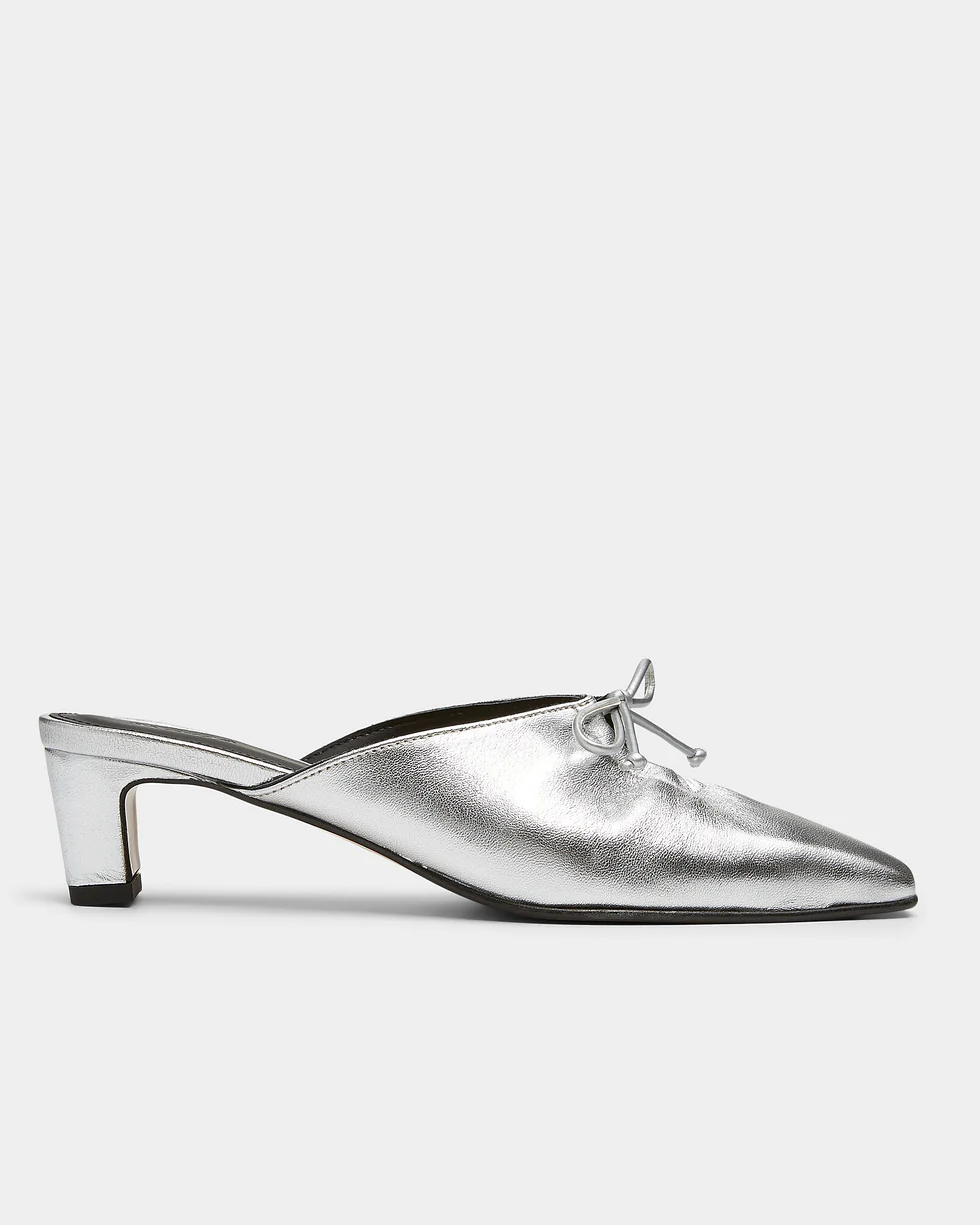 Alohas Amar leather pumps Shimmer silver
