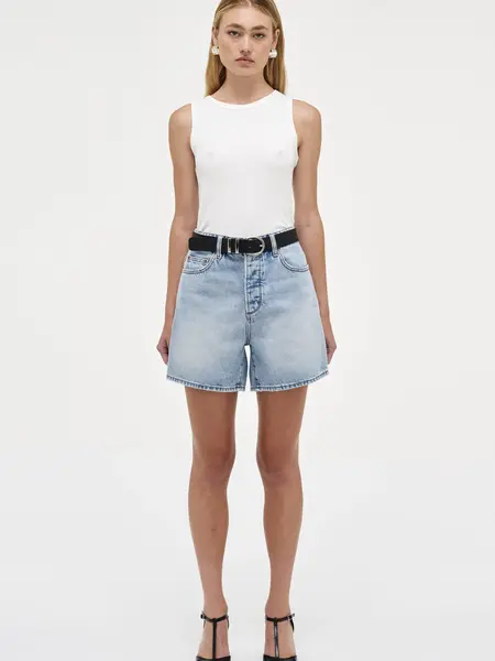 Neuw Eva short passenger Light vintage indigo
