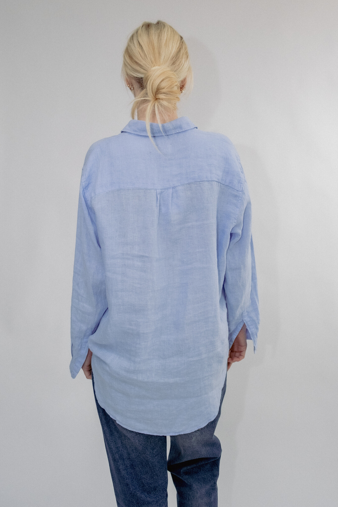 BLUE MORÉ Desert linen shirt Light blue