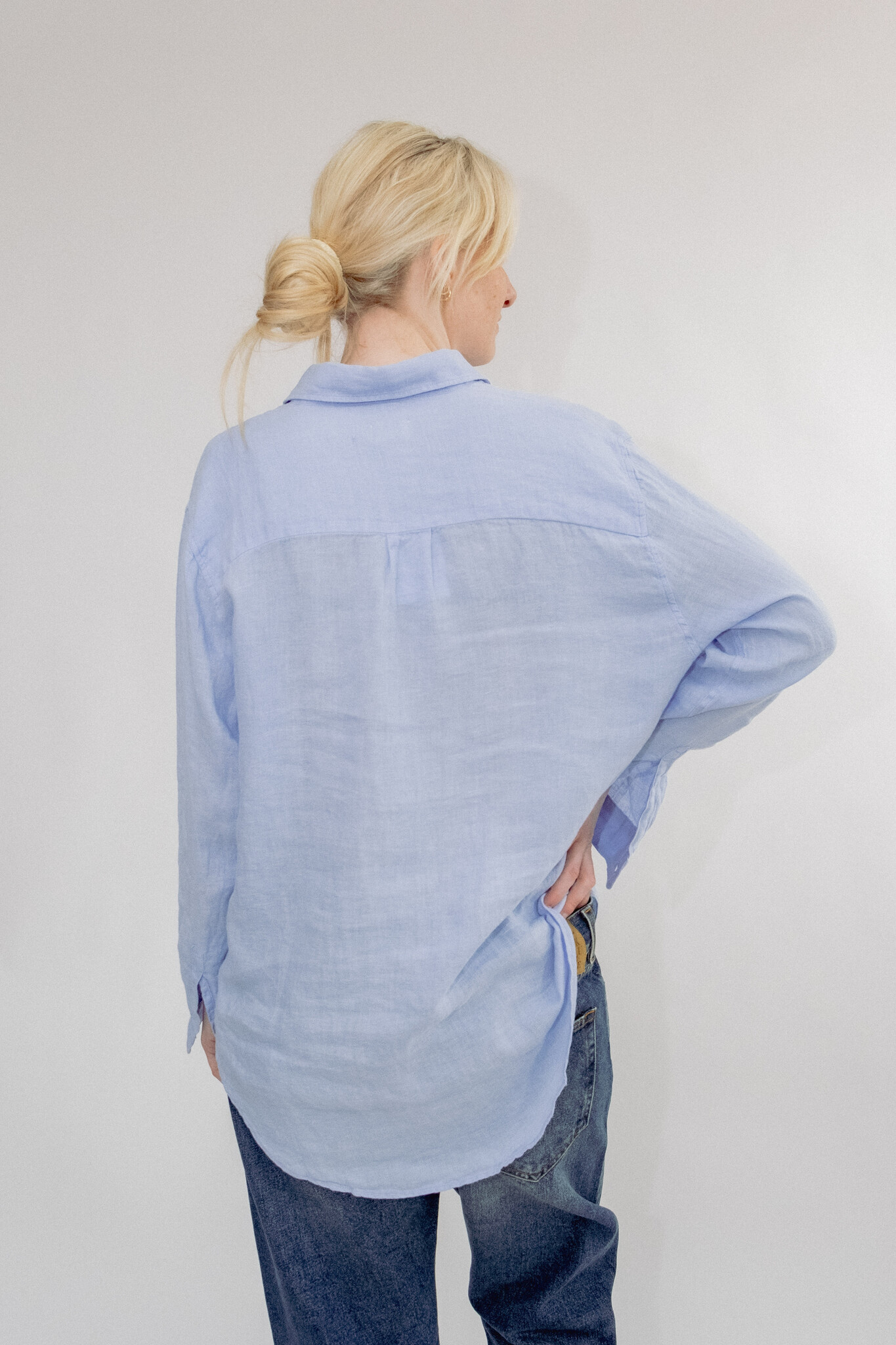 BLUE MORÉ Desert linen shirt Light blue