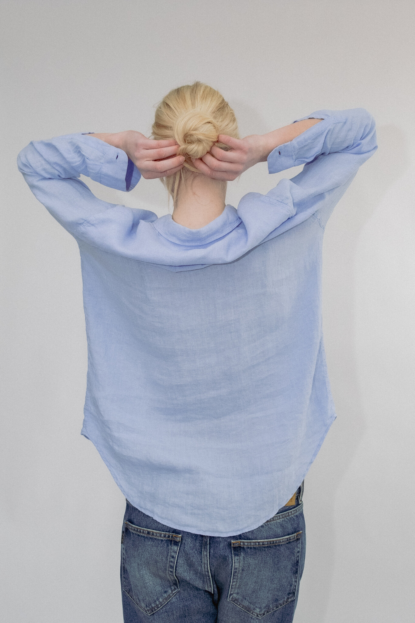 BLUE MORÉ Desert linen shirt Light blue