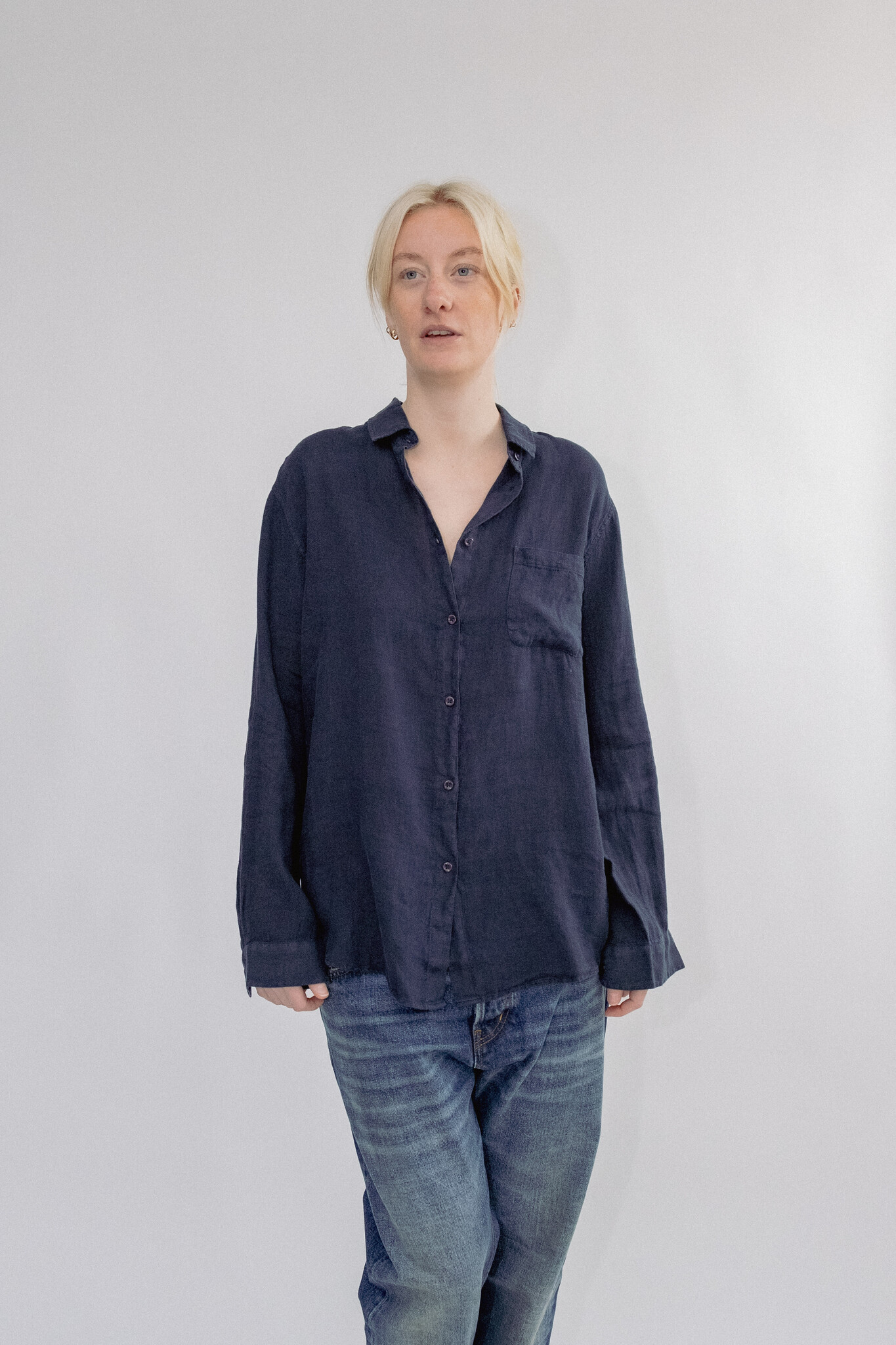 BLUE MORÉ Desert linen shirt Navy