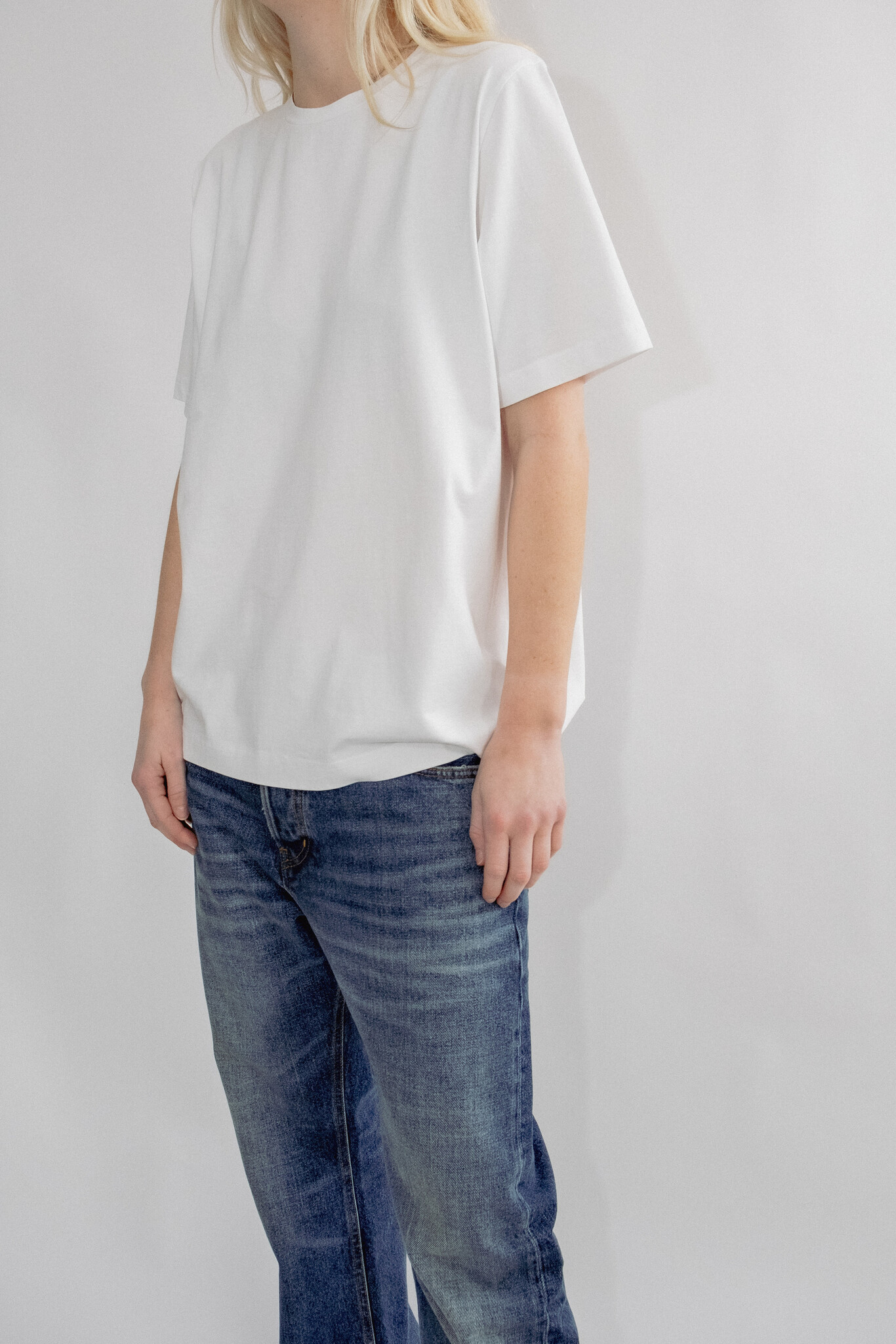 BLUE MORÉ Dear Frank t-shirt White