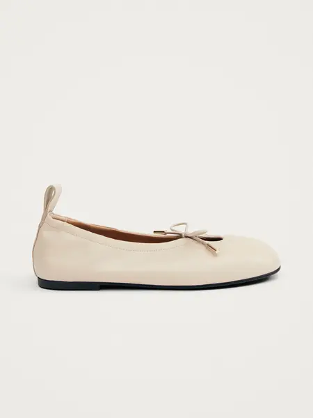 Alohas Rosalind leather ballet flats Cream