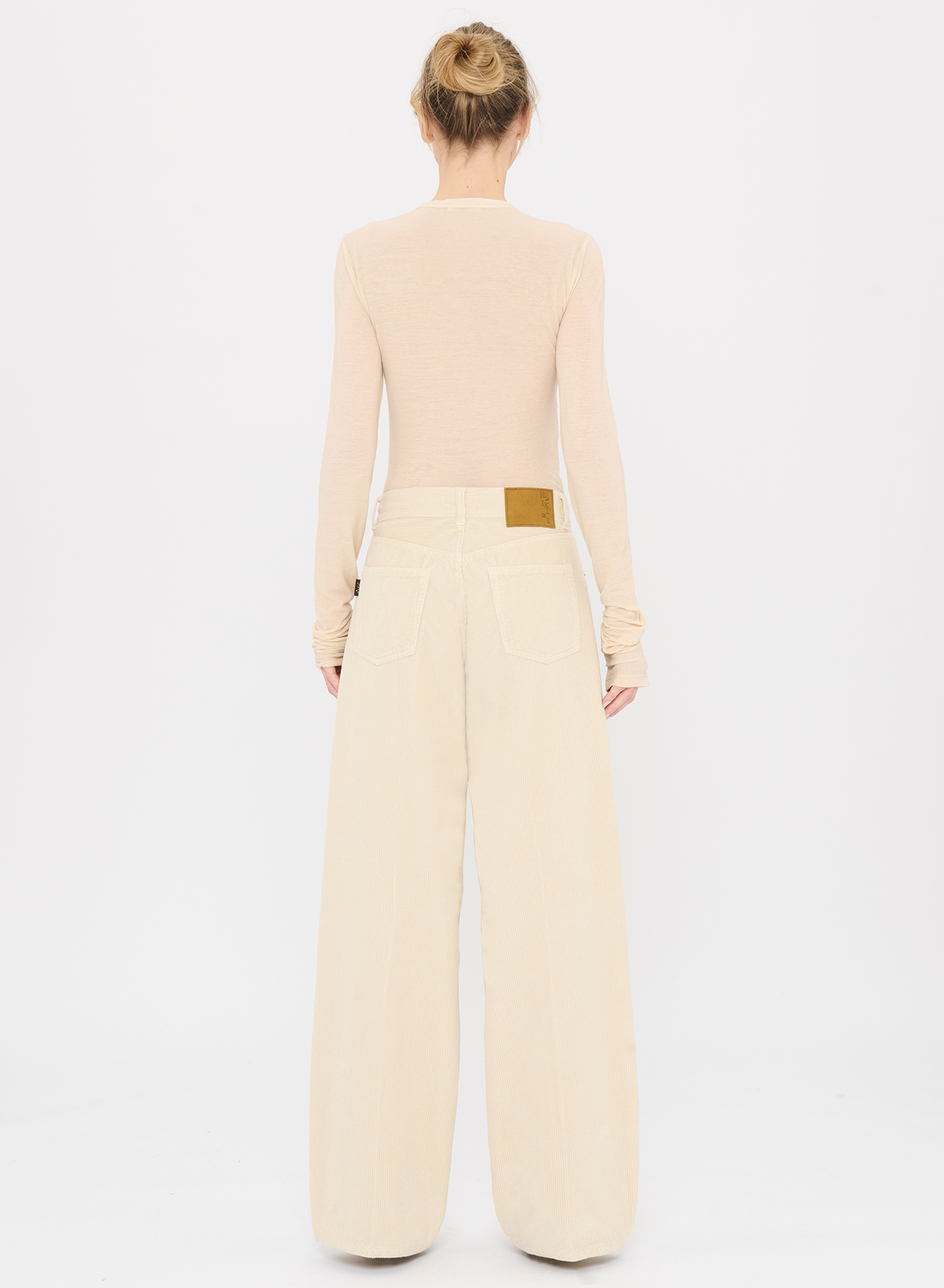 Haikure Bethany Velvet pants Skin