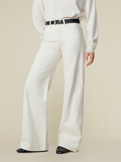 Lois Lindsay palazzo Otawa sponge