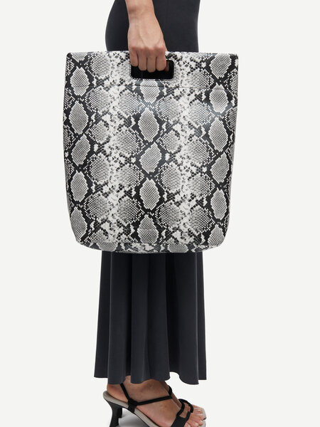 Samsoe Samsoe Sajennie tote bag Black white snake