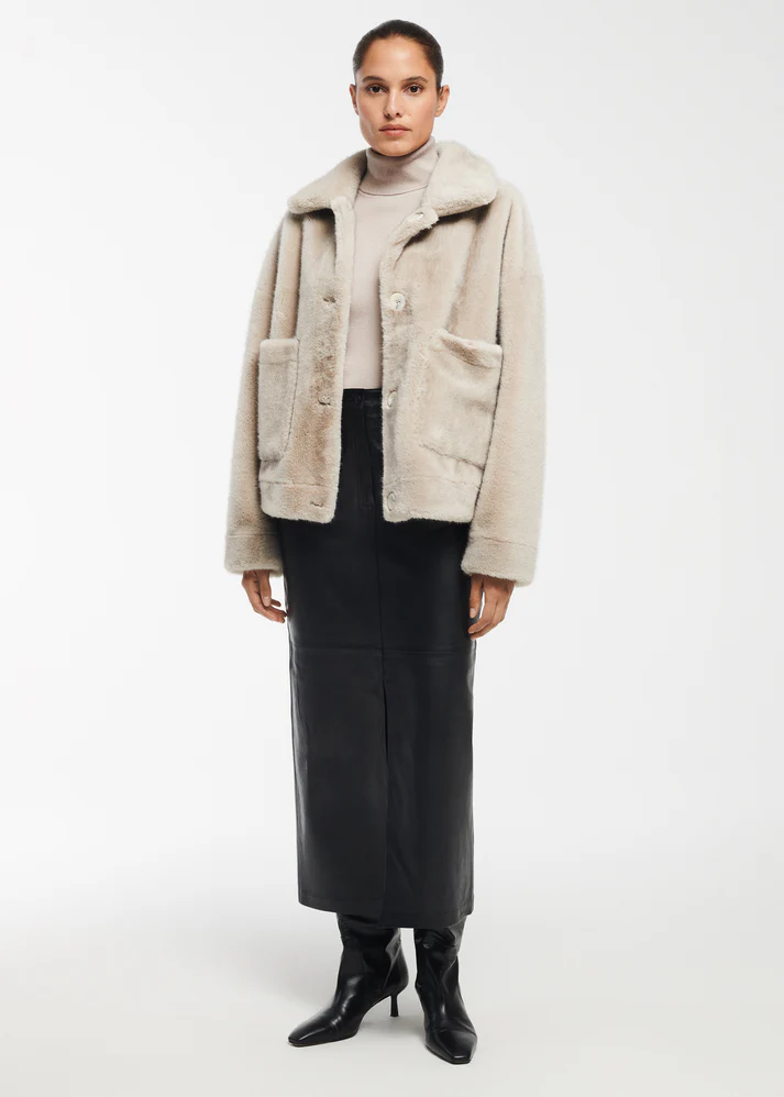 Studio AR Faje faux mink jas Clay