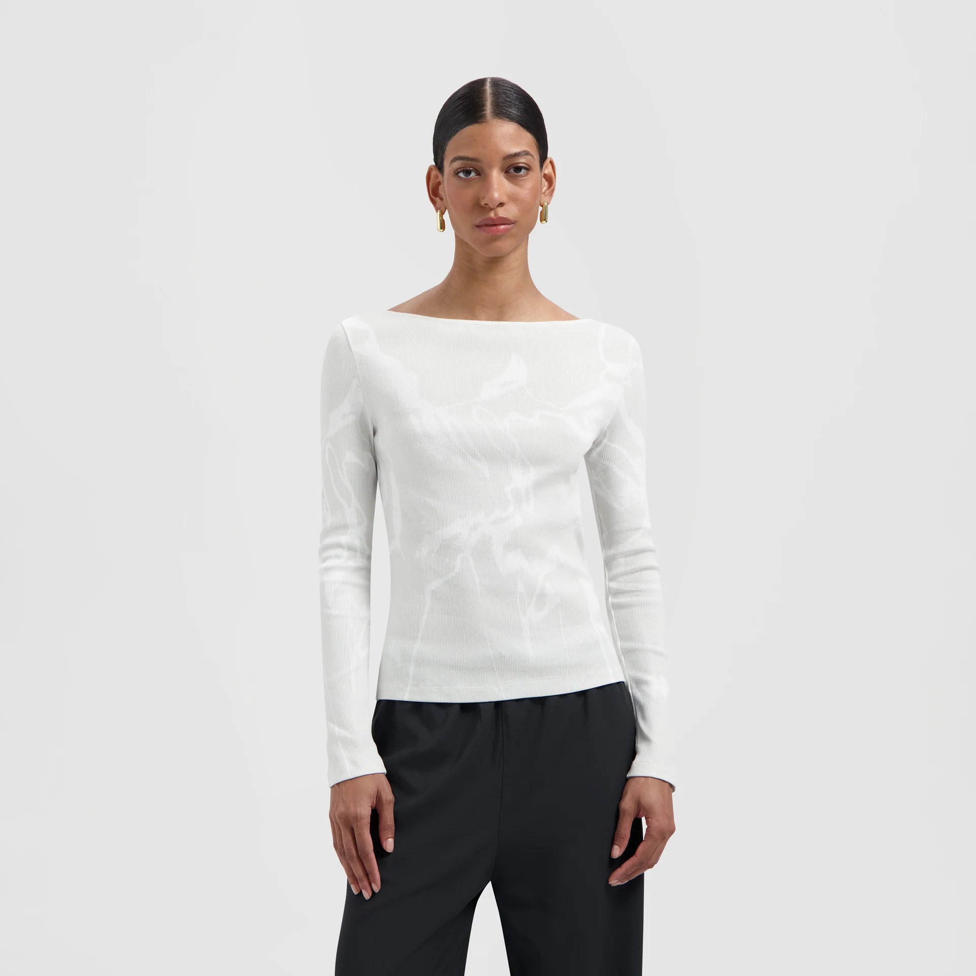 OLAF AOP boat neck top Cement