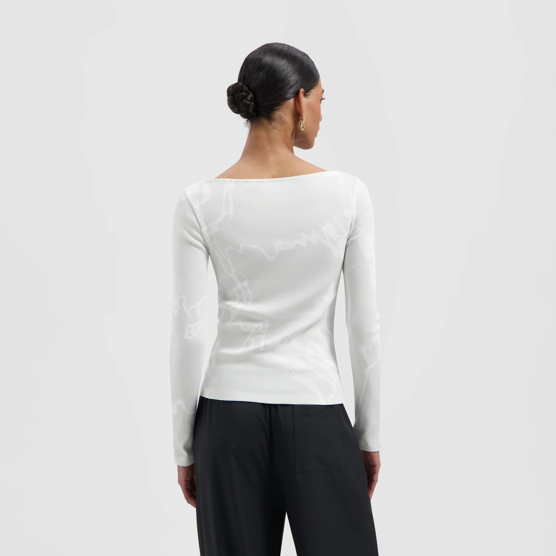 OLAF AOP boat neck top Cement