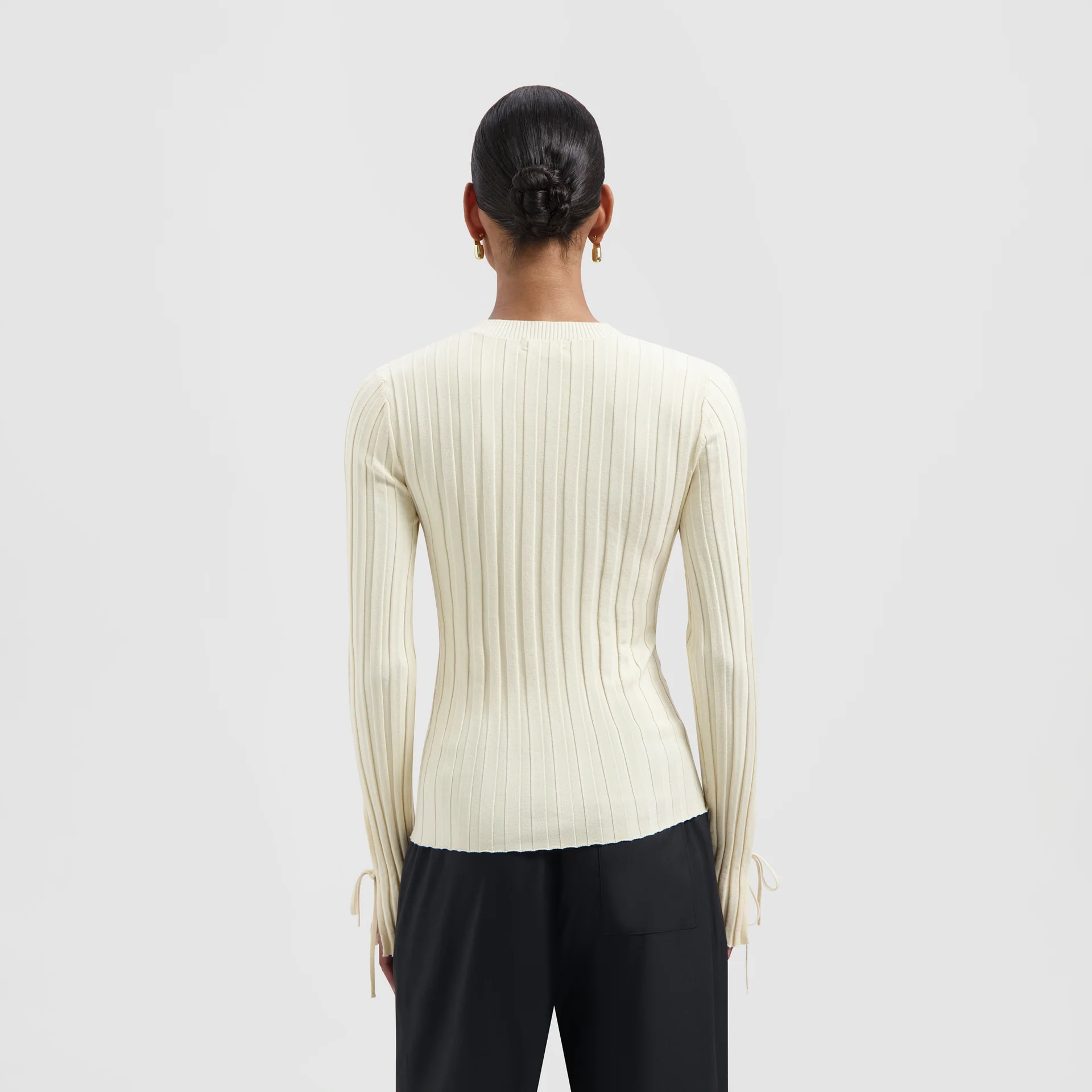 OLAF Tie detail knit top Off white