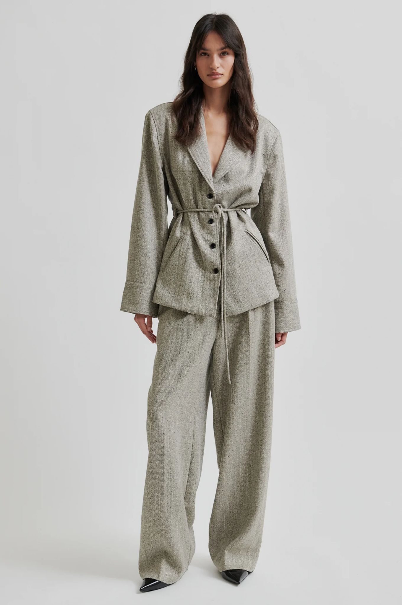 Second Female Jun trousers Trench coat