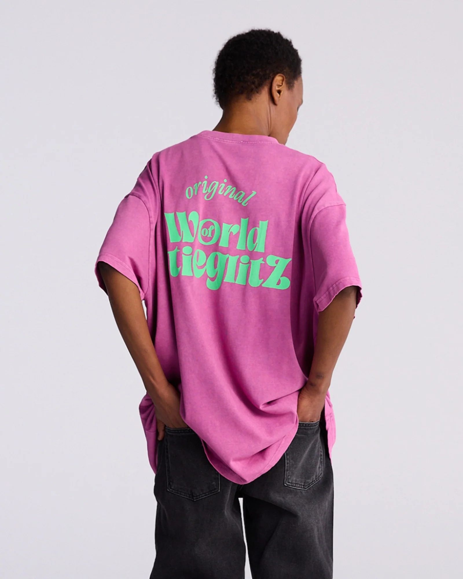 Stieglitz World of stieg oversized t-shirt  Pink