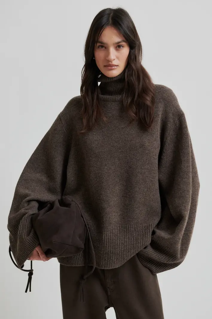 Second Female Alpha knit T-neck Delicioso