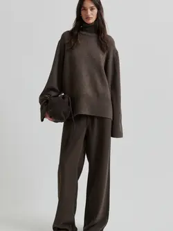 Second Female Alpha knit T-neck Delicioso