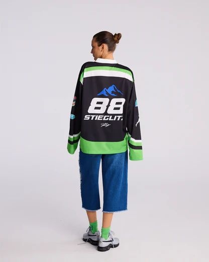 Stieglitz Alando wide skate longsleeve Black