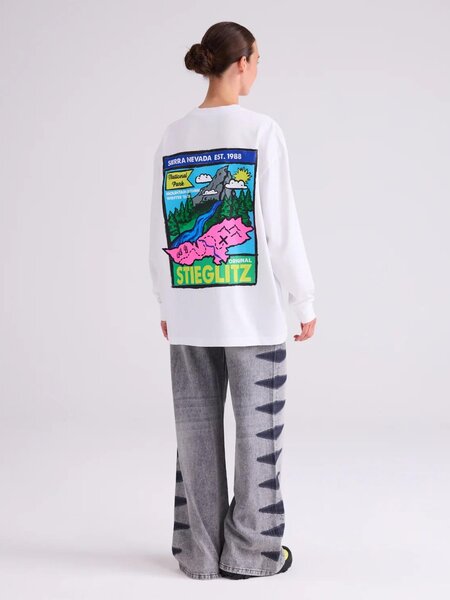 Stieglitz Florine skate longsleeve White